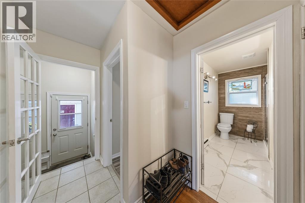 755 Talfourd STREET - 19