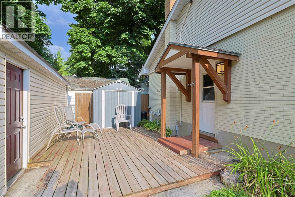 755 Talfourd STREET - 4