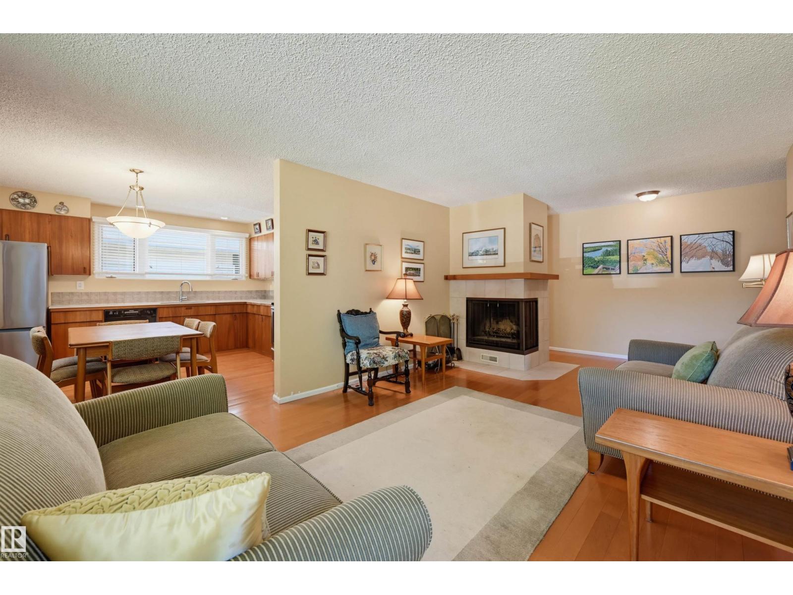 9247 148 ST NW - 6