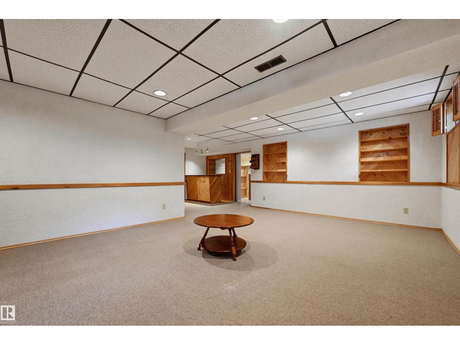 9247 148 ST NW - 26