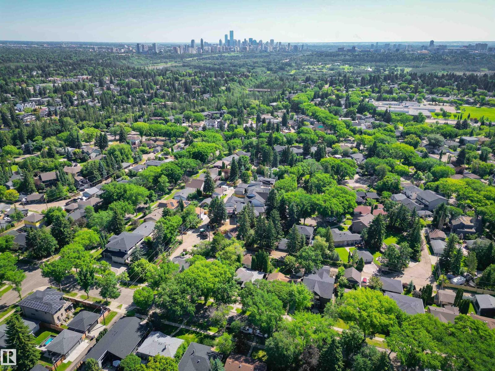 9247 148 ST NW - 48