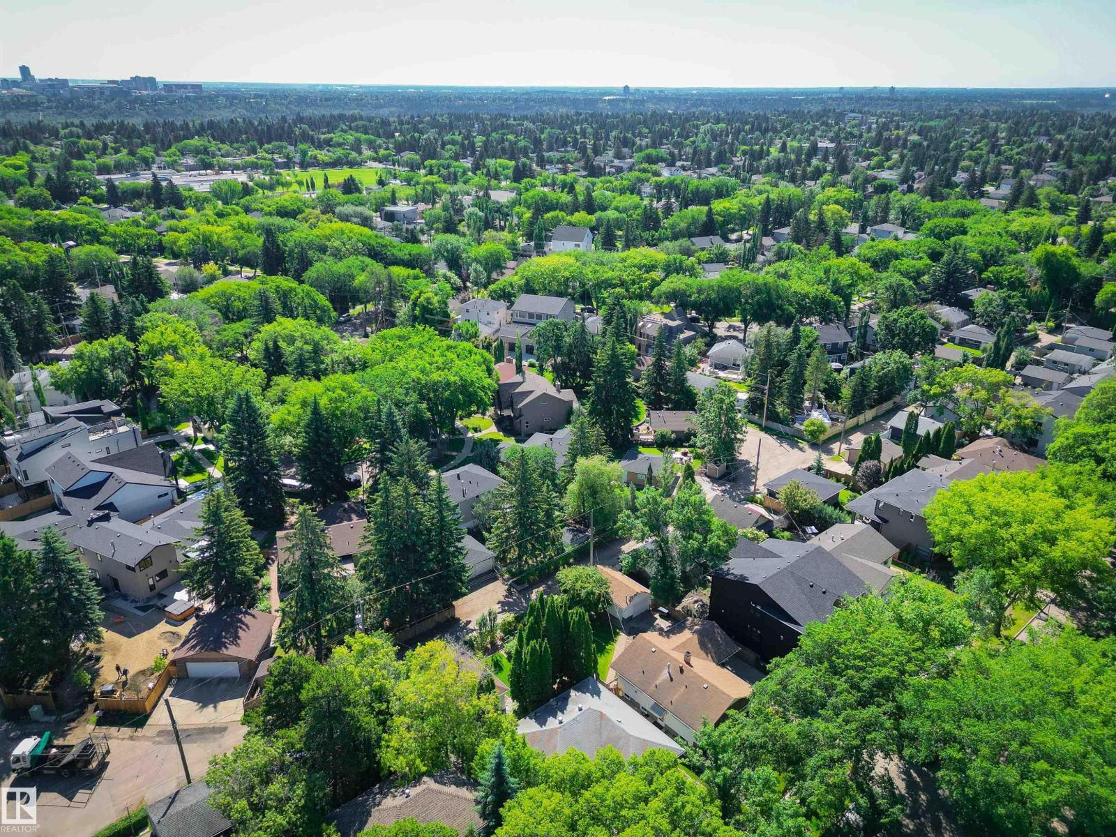 9247 148 ST NW - 46