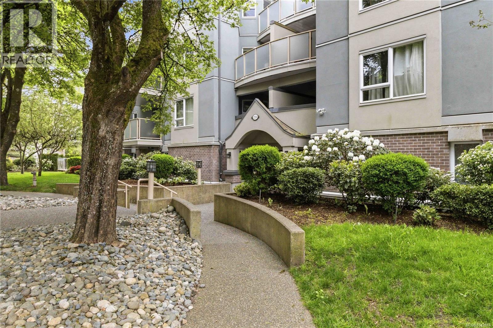 #101 2710 Grosvenor Rd - 26