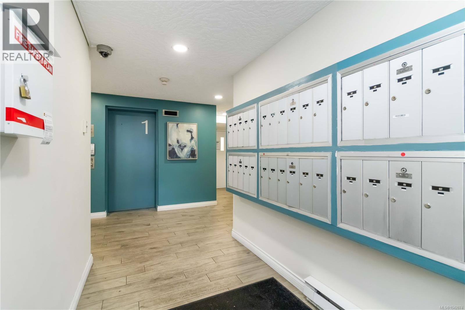 #101 2710 Grosvenor Rd - 22