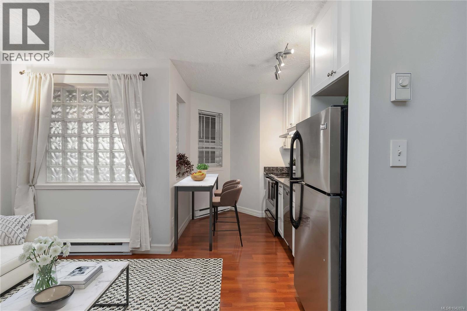 #101 2710 Grosvenor Rd - 6