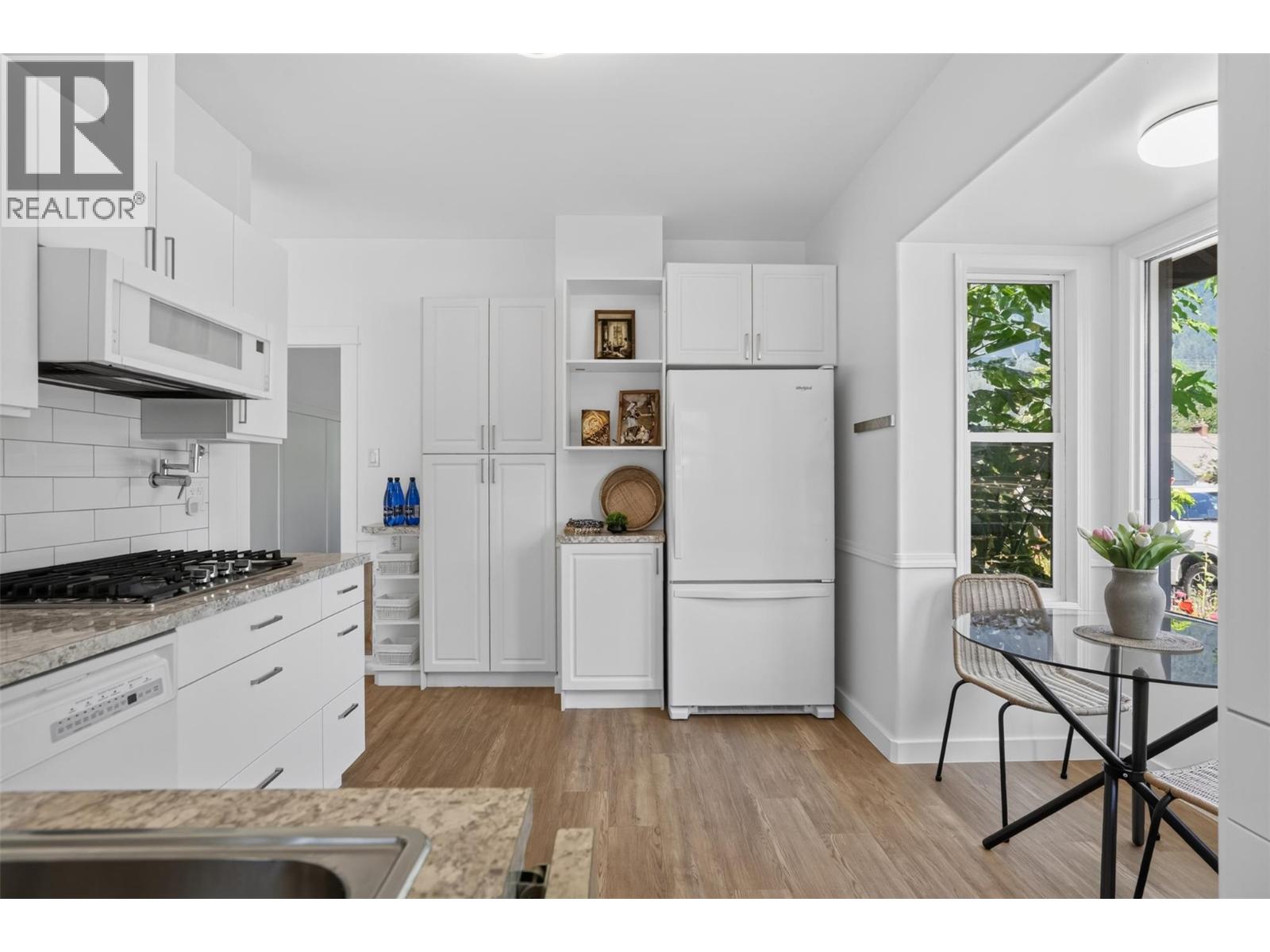 524 SECOND Street - 42