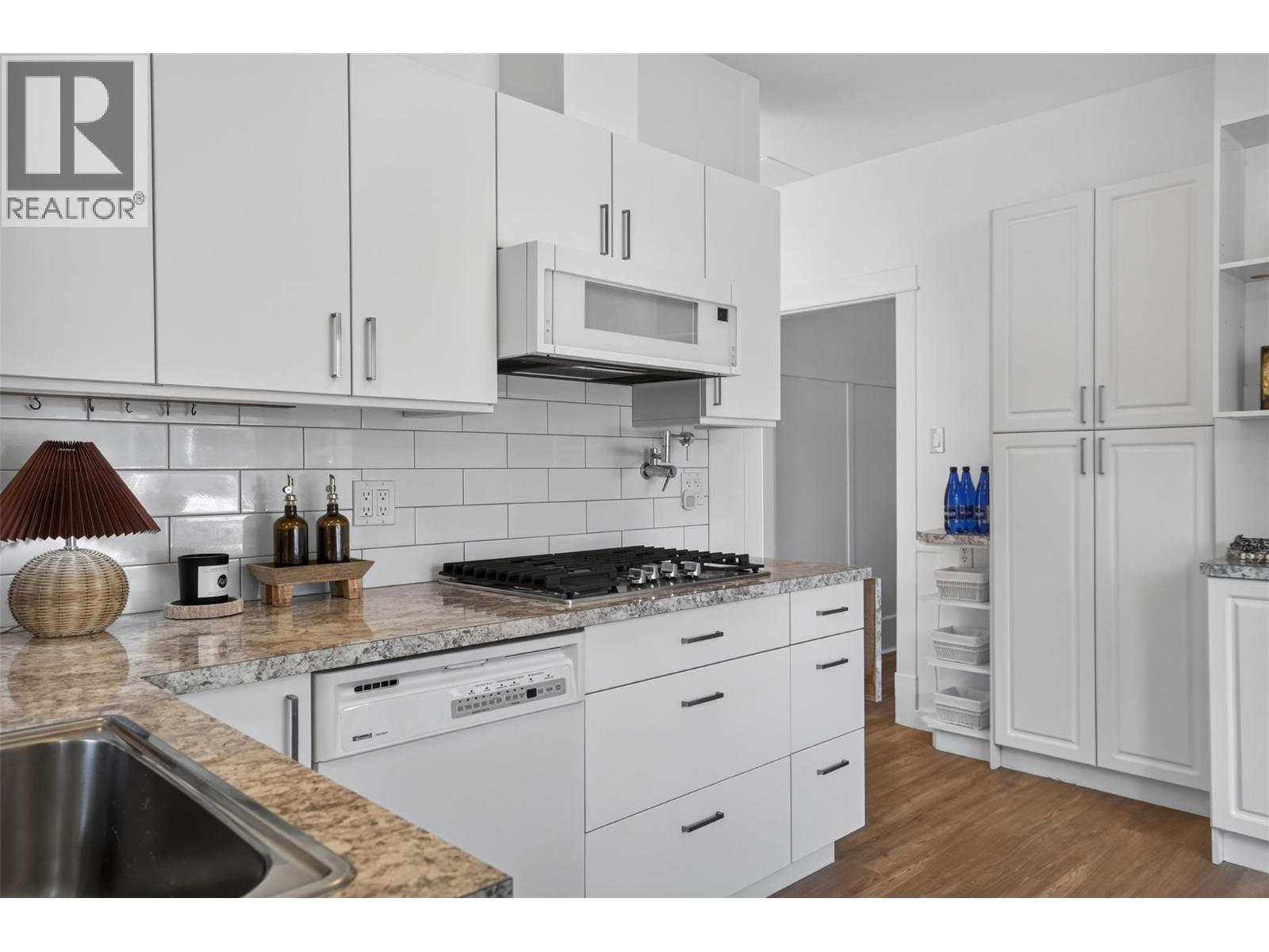 524 SECOND Street - 43