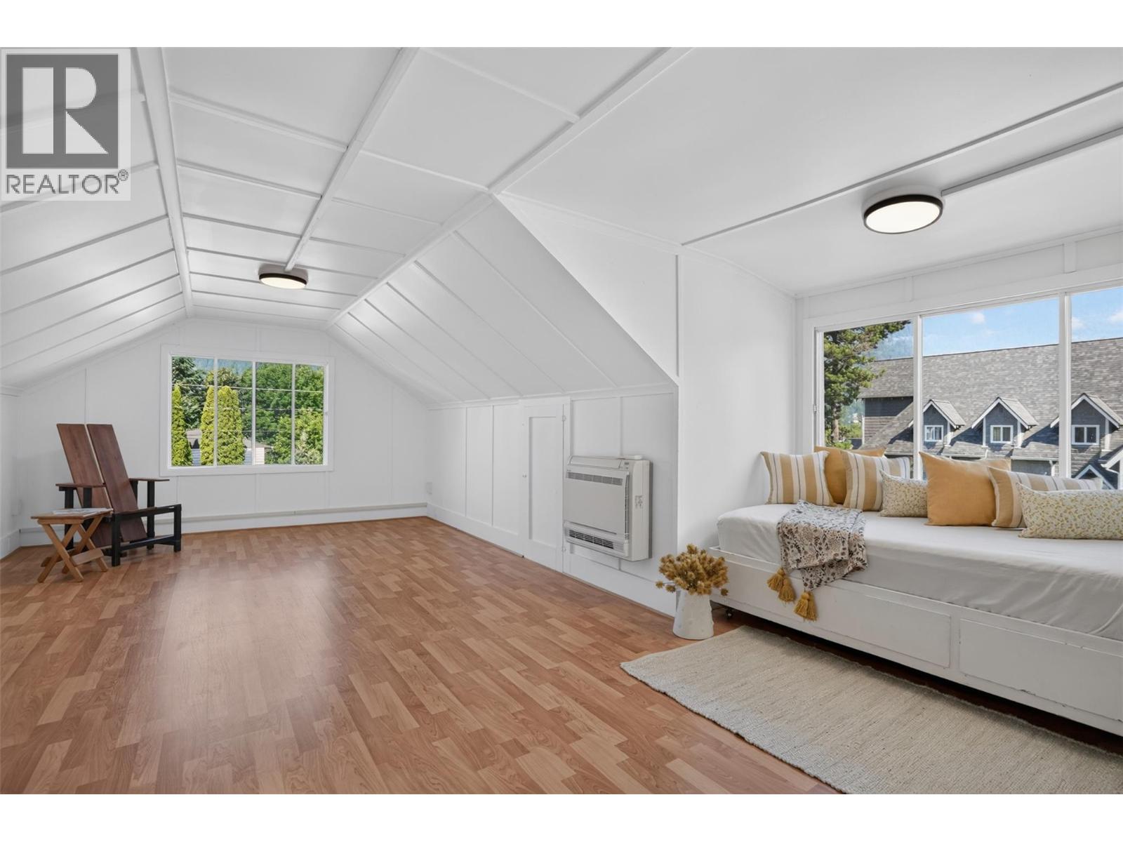 524 SECOND Street - 60
