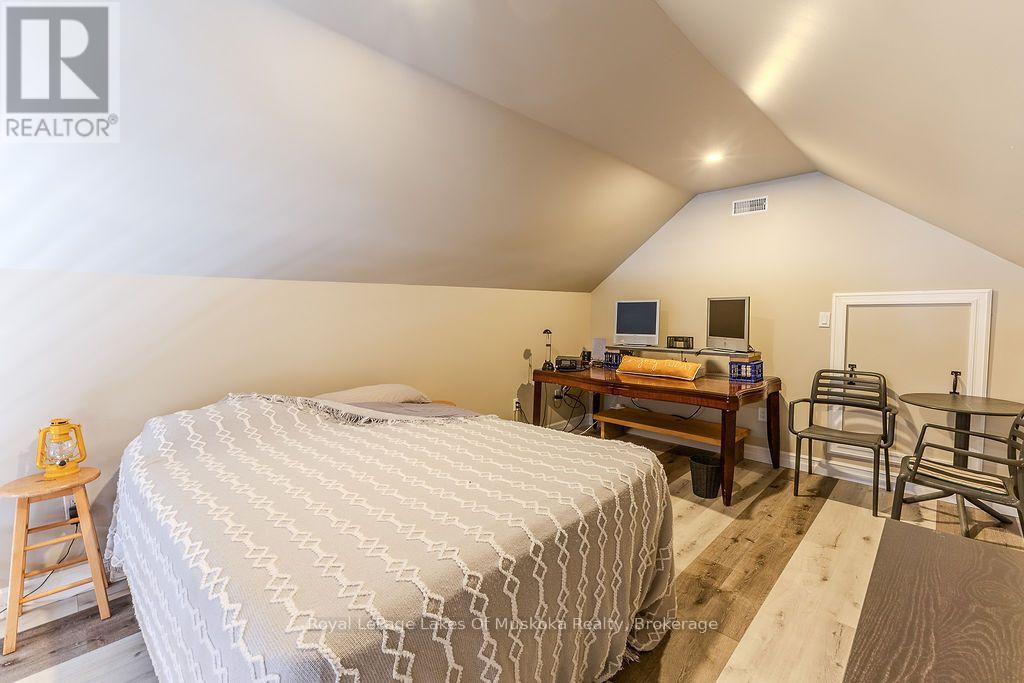 679 BOULDER ROAD - 29