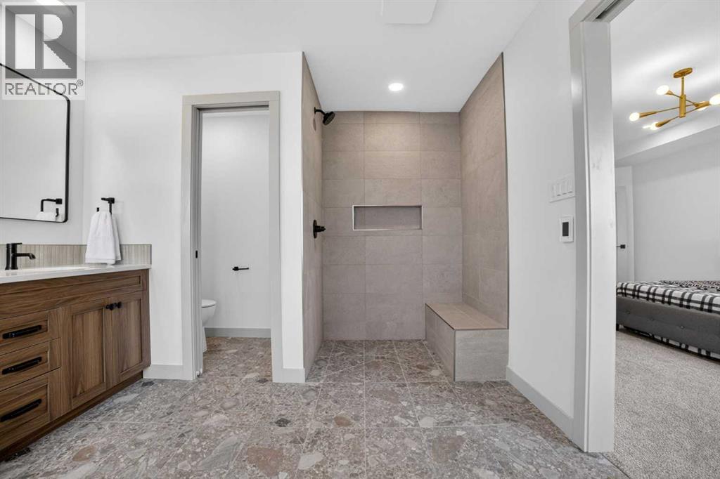 680 Sixmile Crescent S - 29