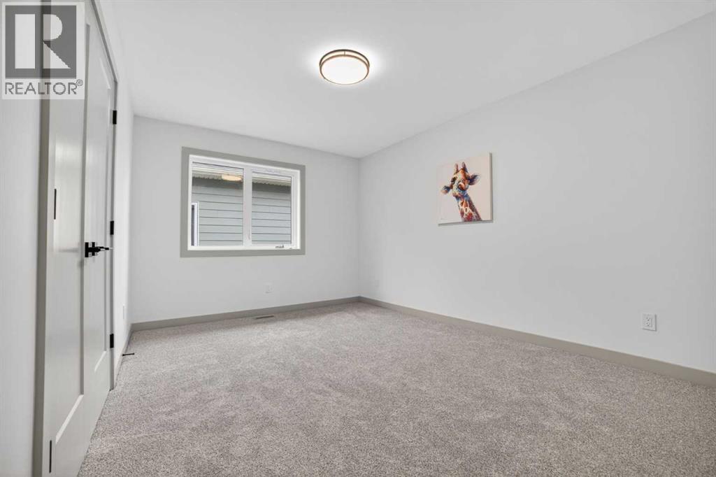 680 Sixmile Crescent S - 17