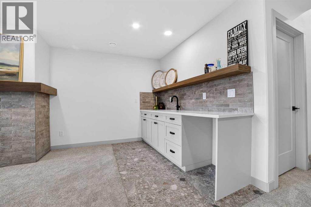 680 Sixmile Crescent S - 37