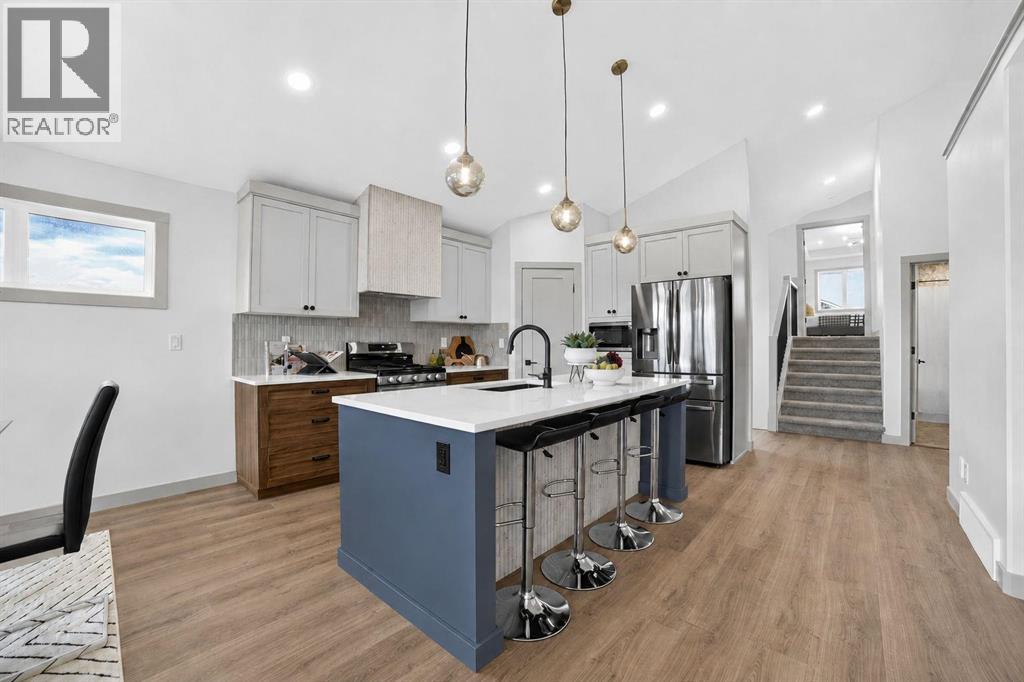 680 Sixmile Crescent S - 7