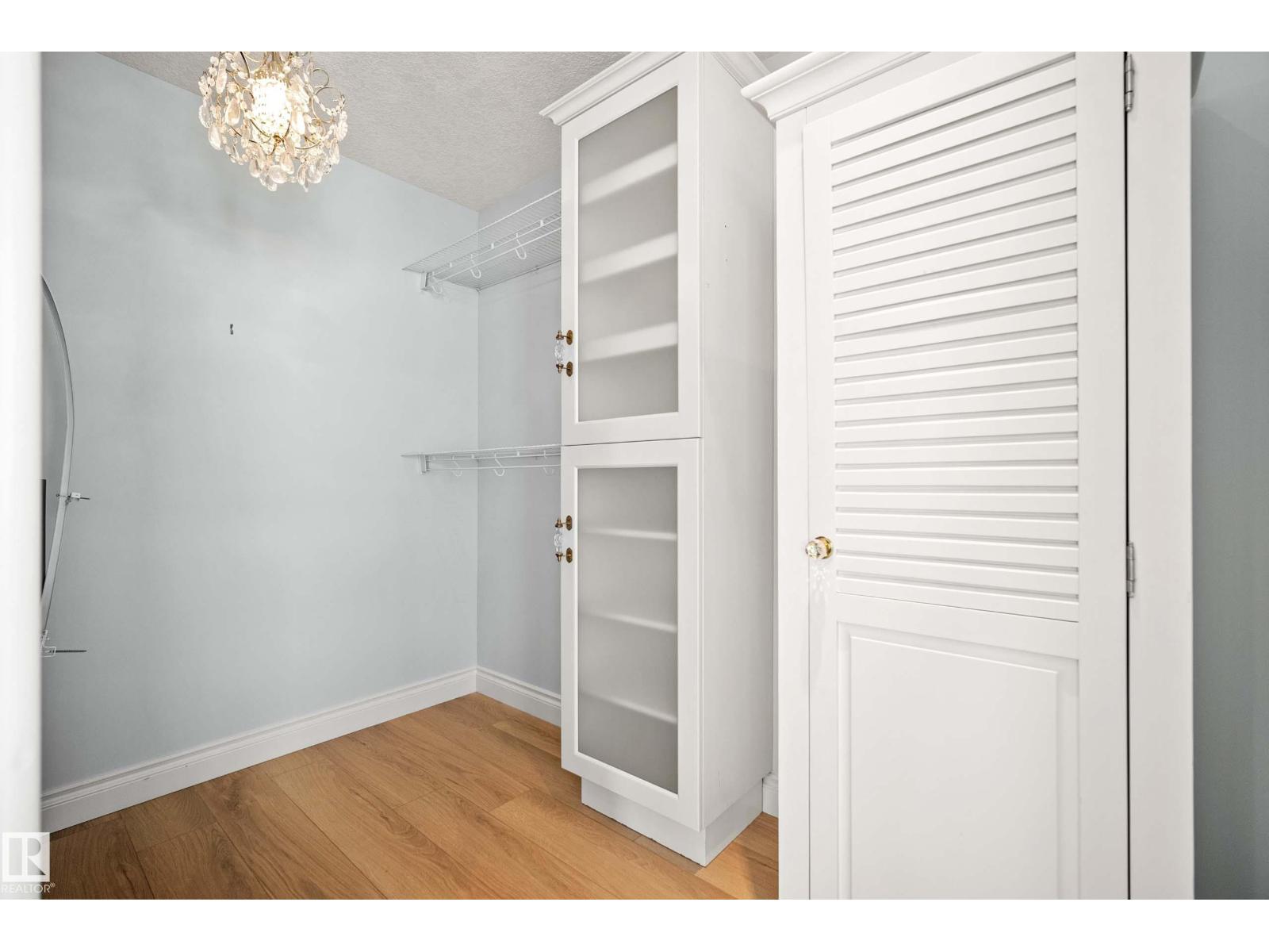 104 BAYVIEW DR - 31