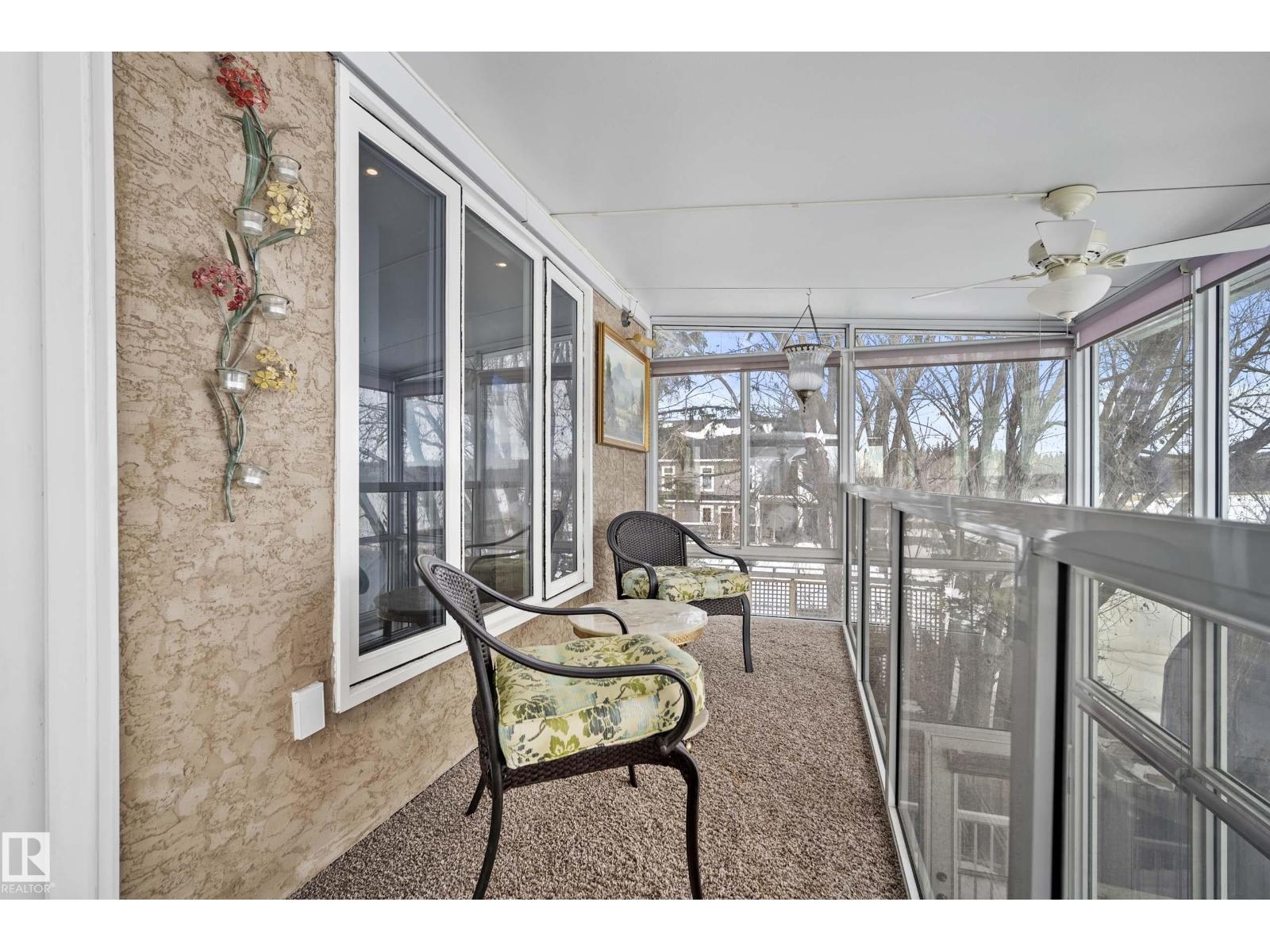104 BAYVIEW DR - 36