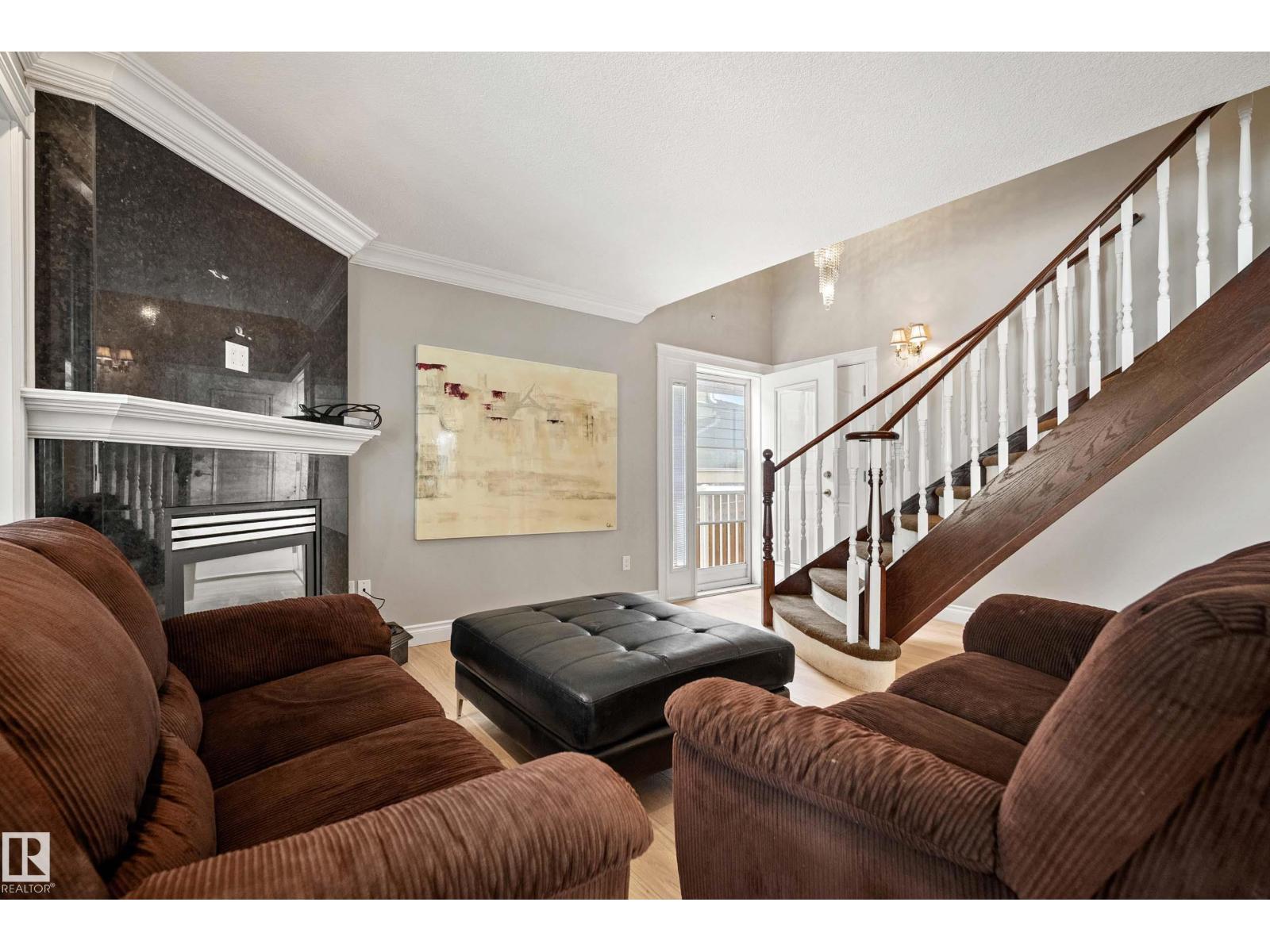 104 BAYVIEW DR - 21