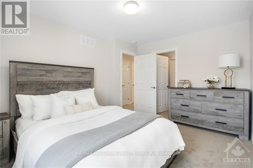 298 ZENITH PRIVATE, Ottawa. Luxury613. By Peter Sagos - Image 10
