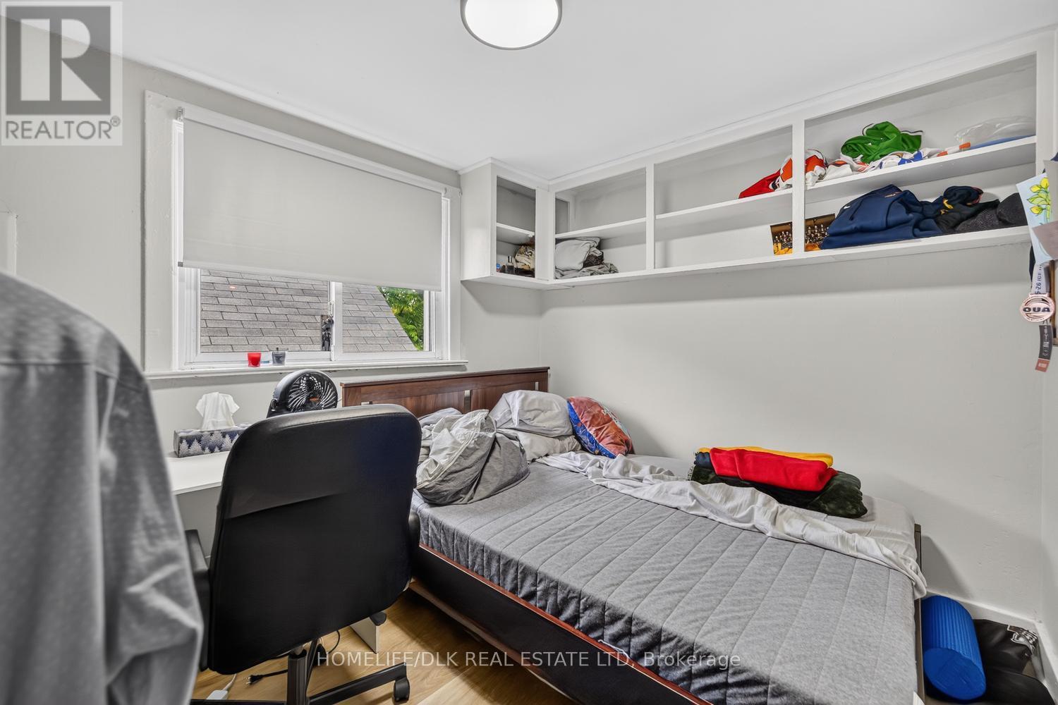 561 JOHNSON STREET - 29