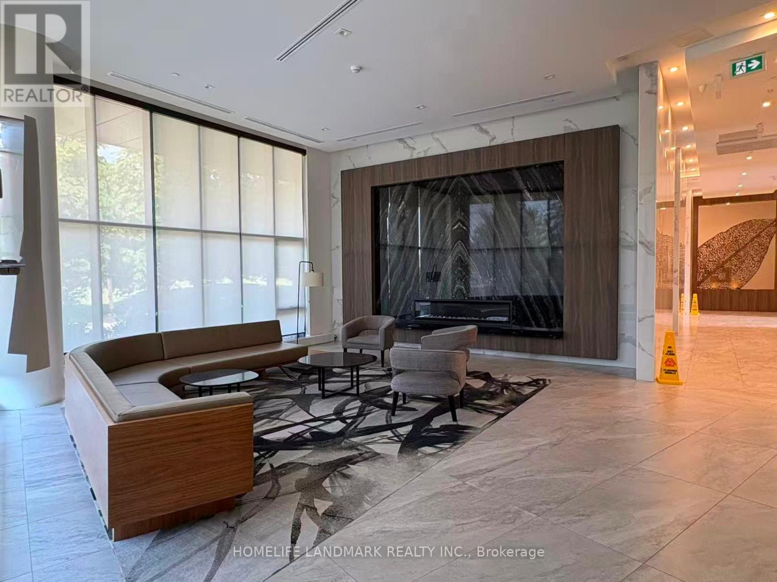 #922 1028 MCNICOLL AVENUE - 15