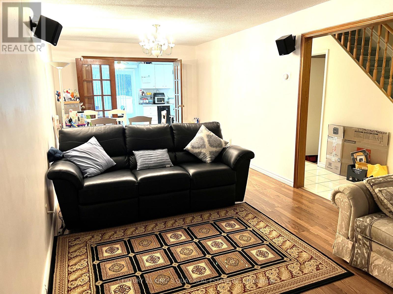 113 STIRLING CRESCENT - 10