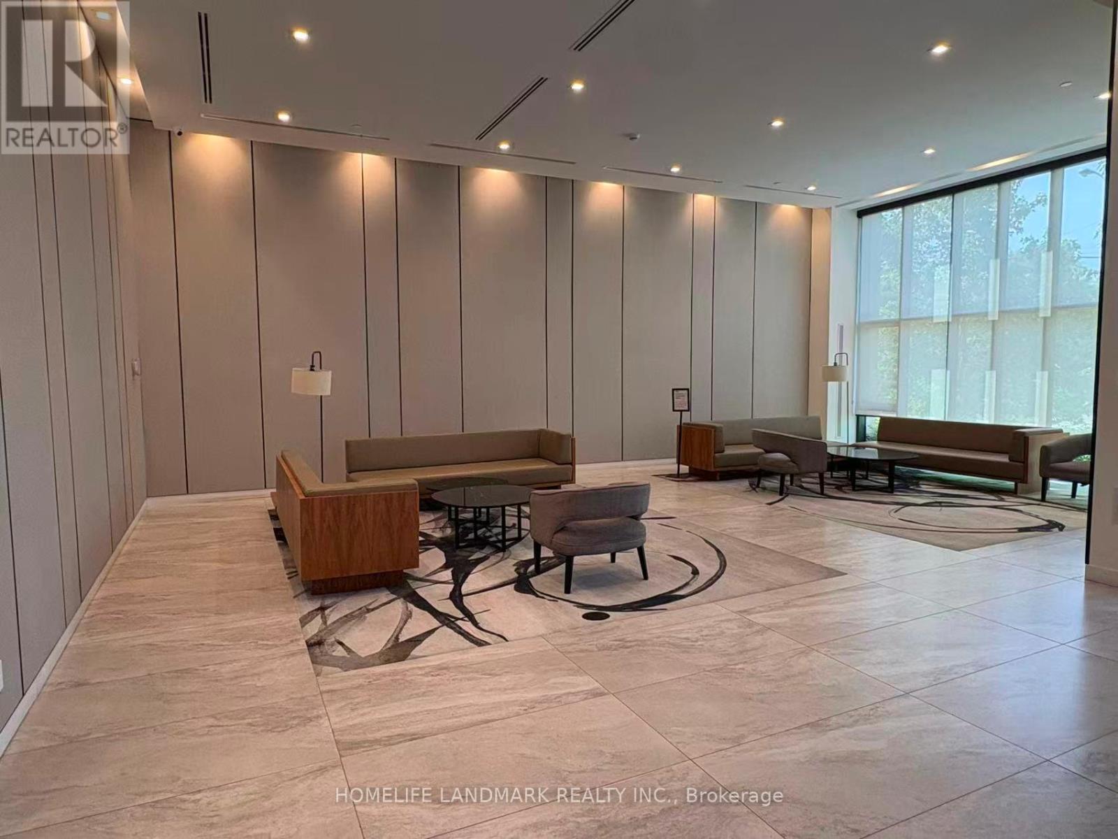 #922 1028 MCNICOLL AVENUE - 16