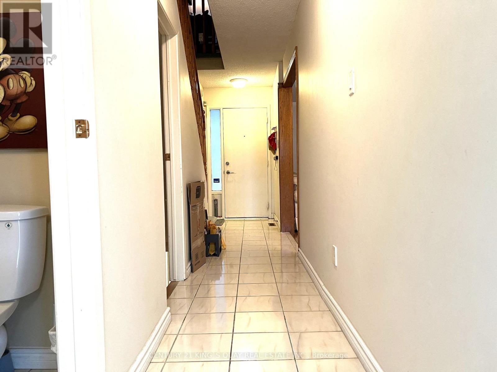 113 STIRLING CRESCENT - 3