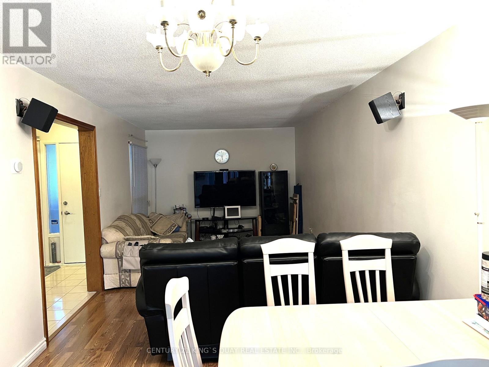 113 STIRLING CRESCENT - 7