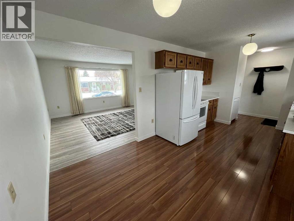 28 Rossdale Street SE — photo 10