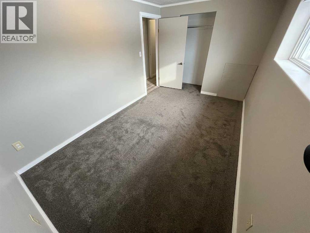 28 Rossdale Street SE — photo 12