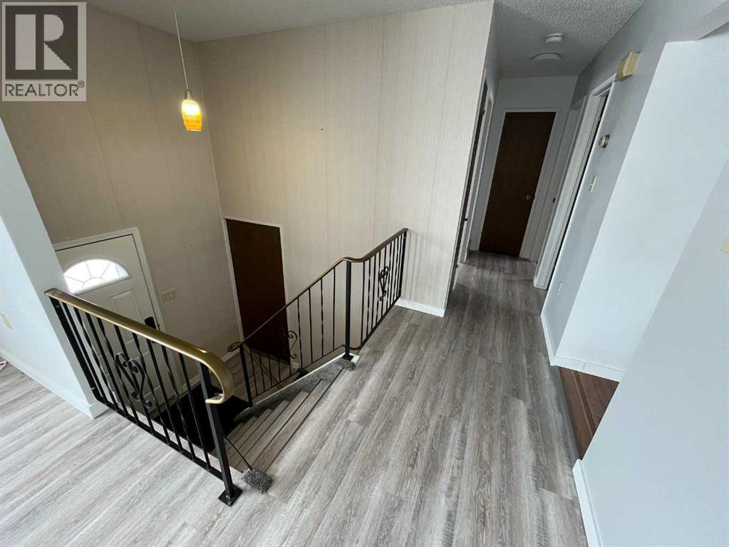 28 Rossdale Street SE - photo 5
