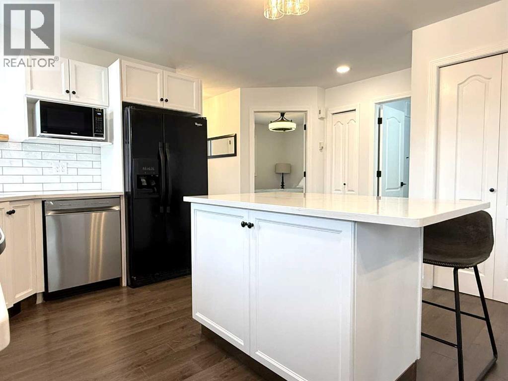 #306 5220 50A Avenue - 20