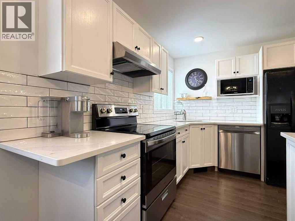 #306 5220 50A Avenue - 26
