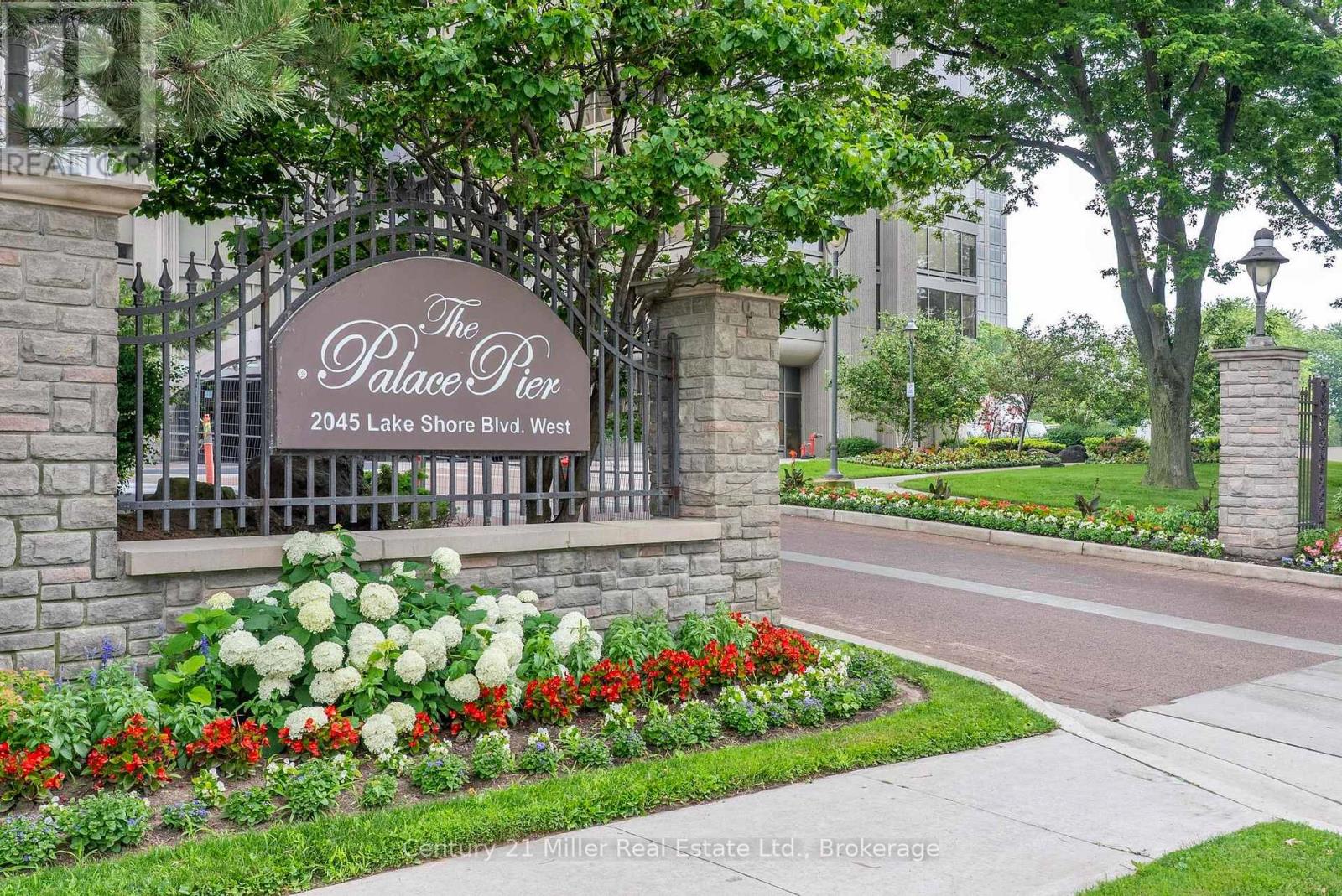 #UNIT 3606 2045 LAKE SHORE BOULEVARD W - 2