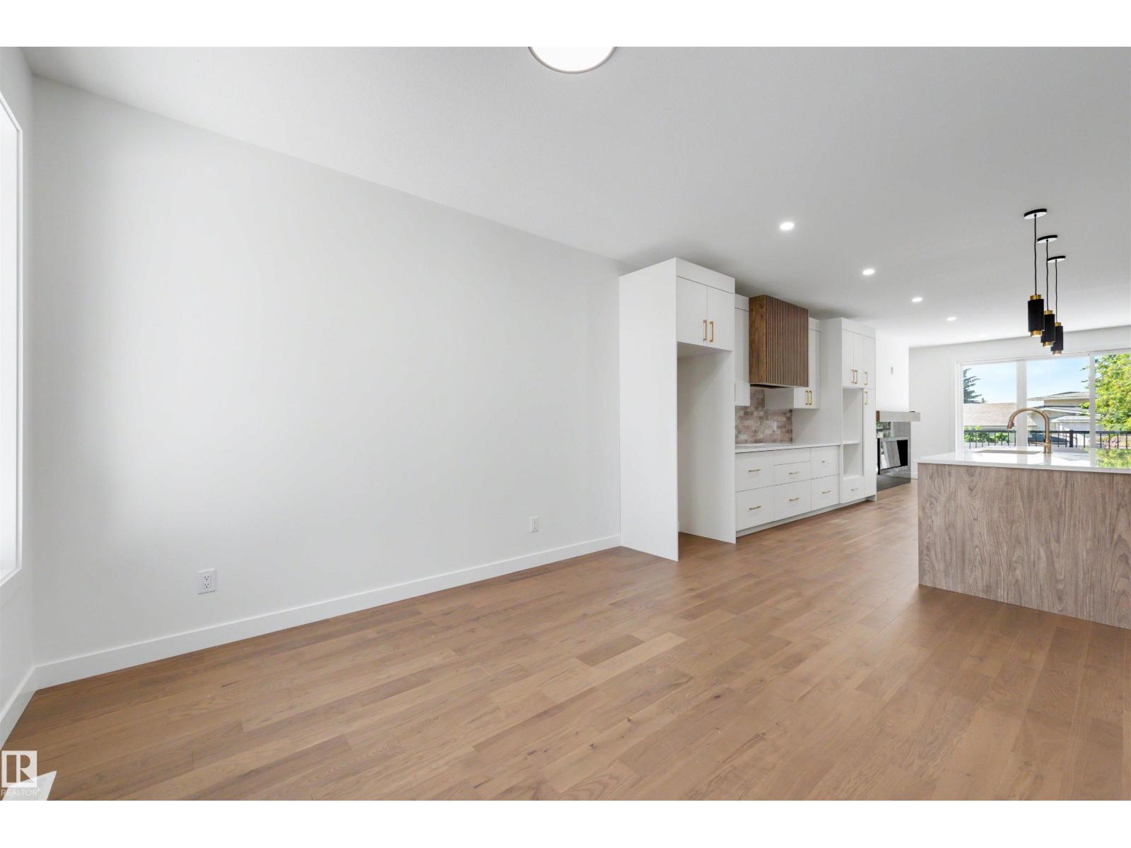 39 ELSINORE PL NW - 5