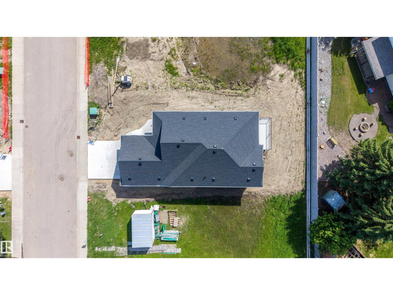 39 ELSINORE PL NW - 39
