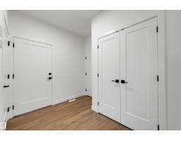 39 Elsinore Pl Nw, Edmonton, AB T5X0M6 Photo 17