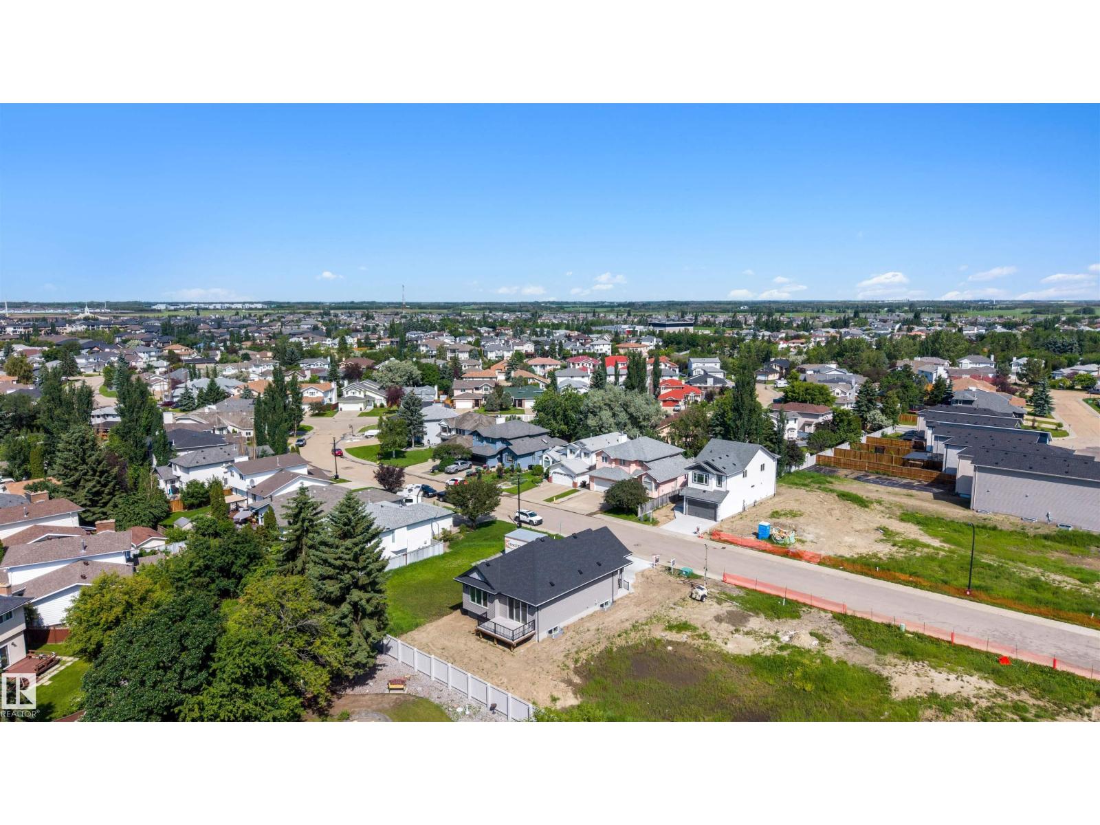 39 ELSINORE PL NW - 37