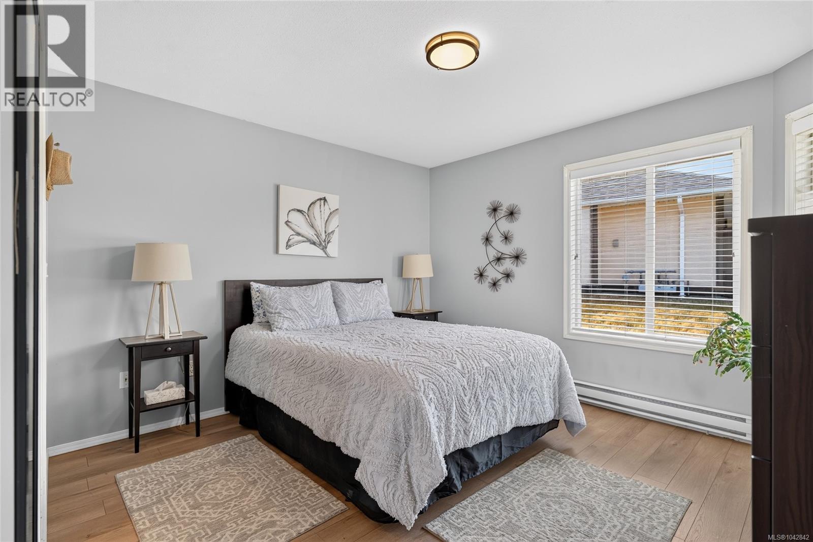 #24 454 MORISON Ave - 8