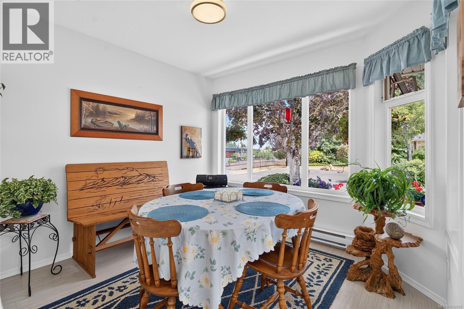 #24 454 MORISON Ave - 5