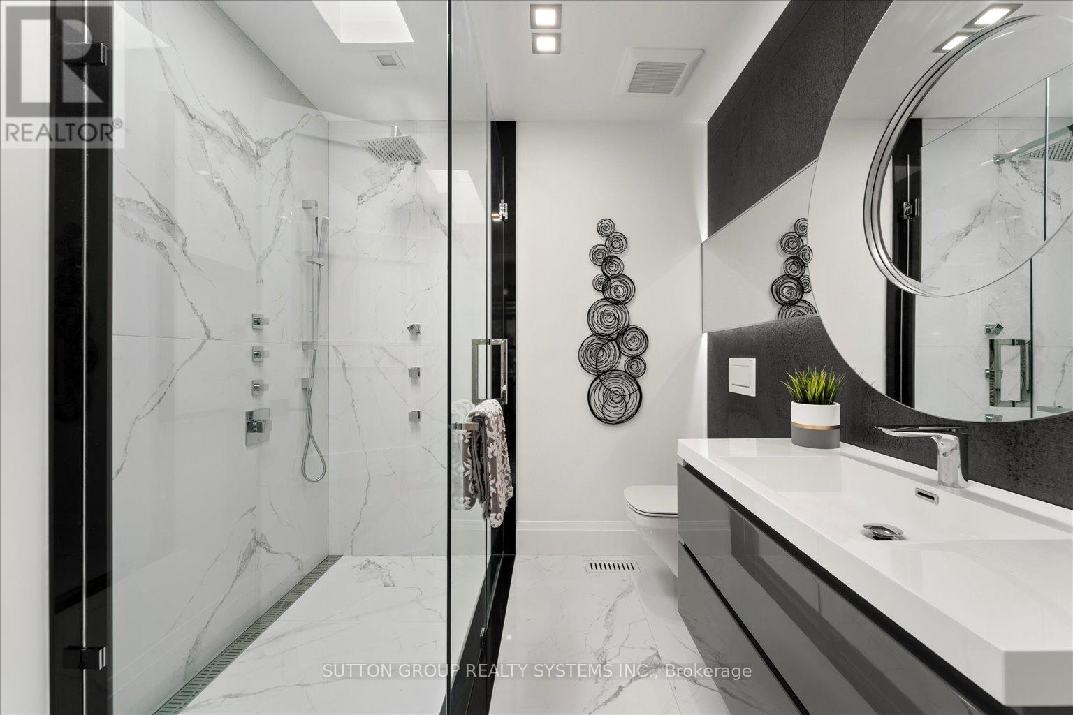 146 MARTIN GROVE ROAD - 28