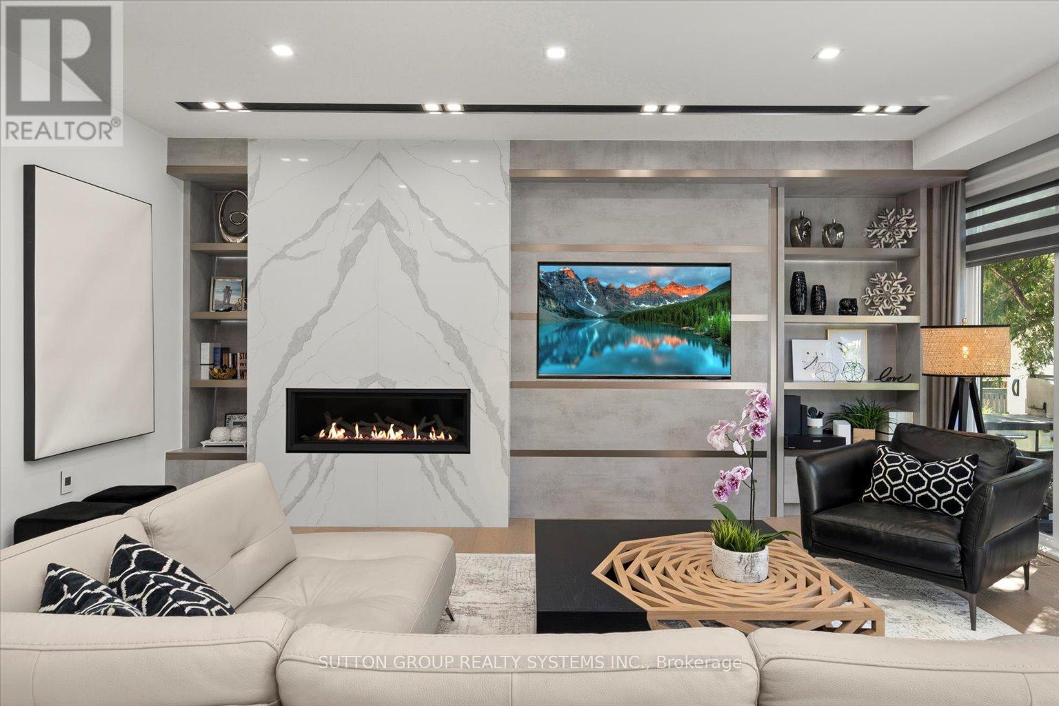 146 MARTIN GROVE ROAD - 8