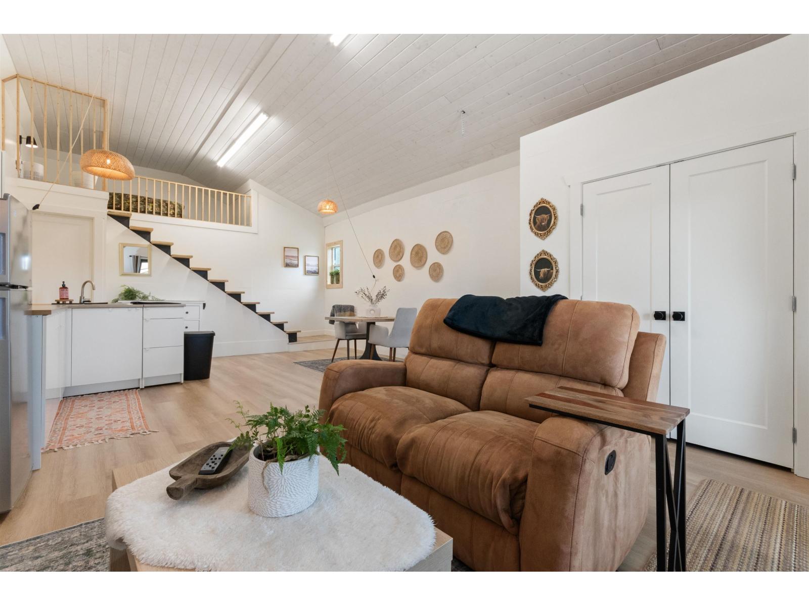 9586 MCMILLAN ROAD, Rosedale, Rosedale