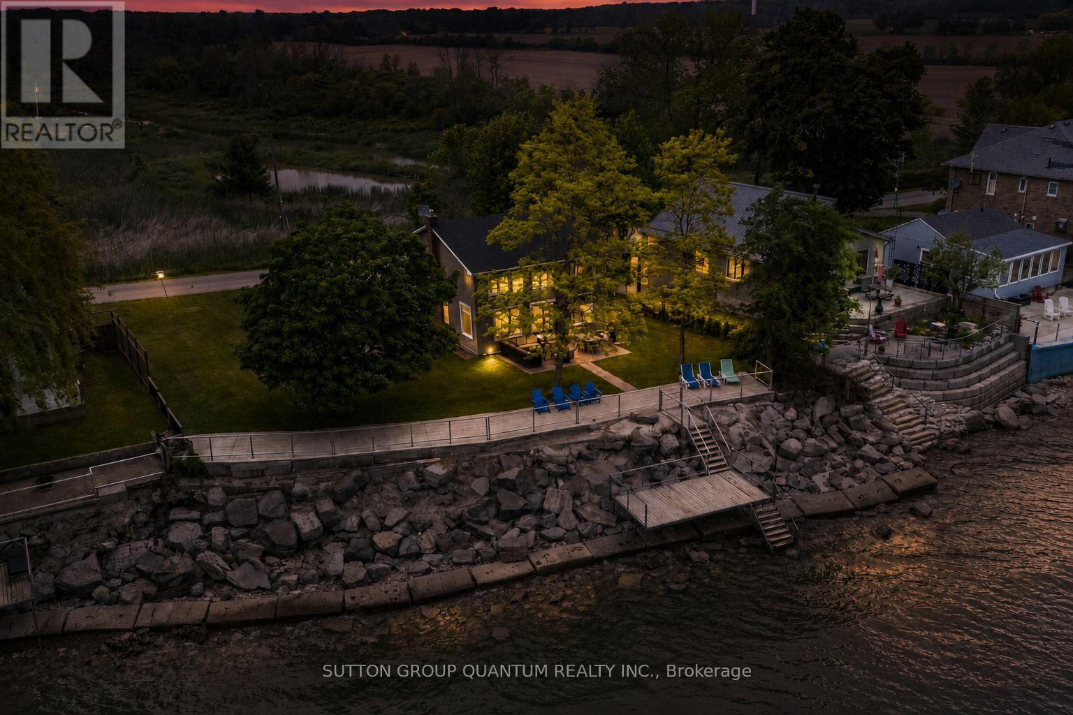2118 LAKESHORE ROAD - 41