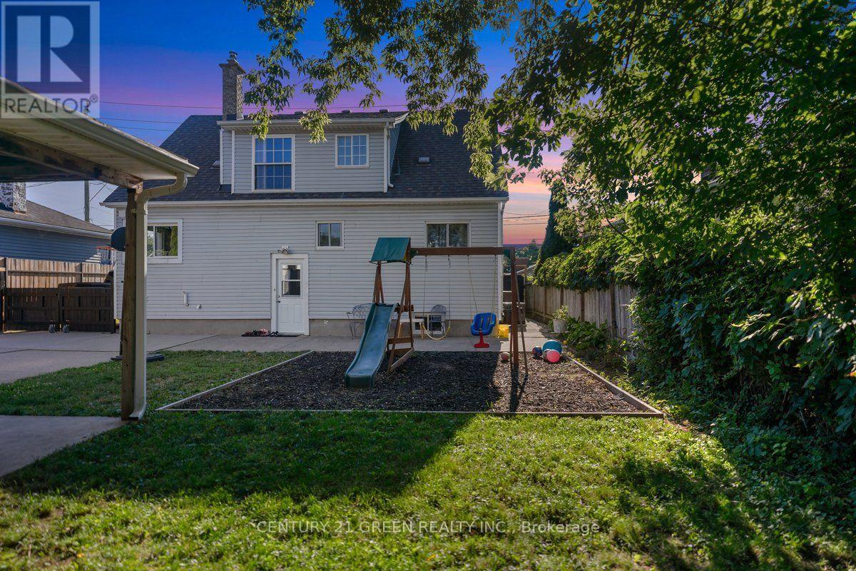 506 NIAGARA STREET - 33