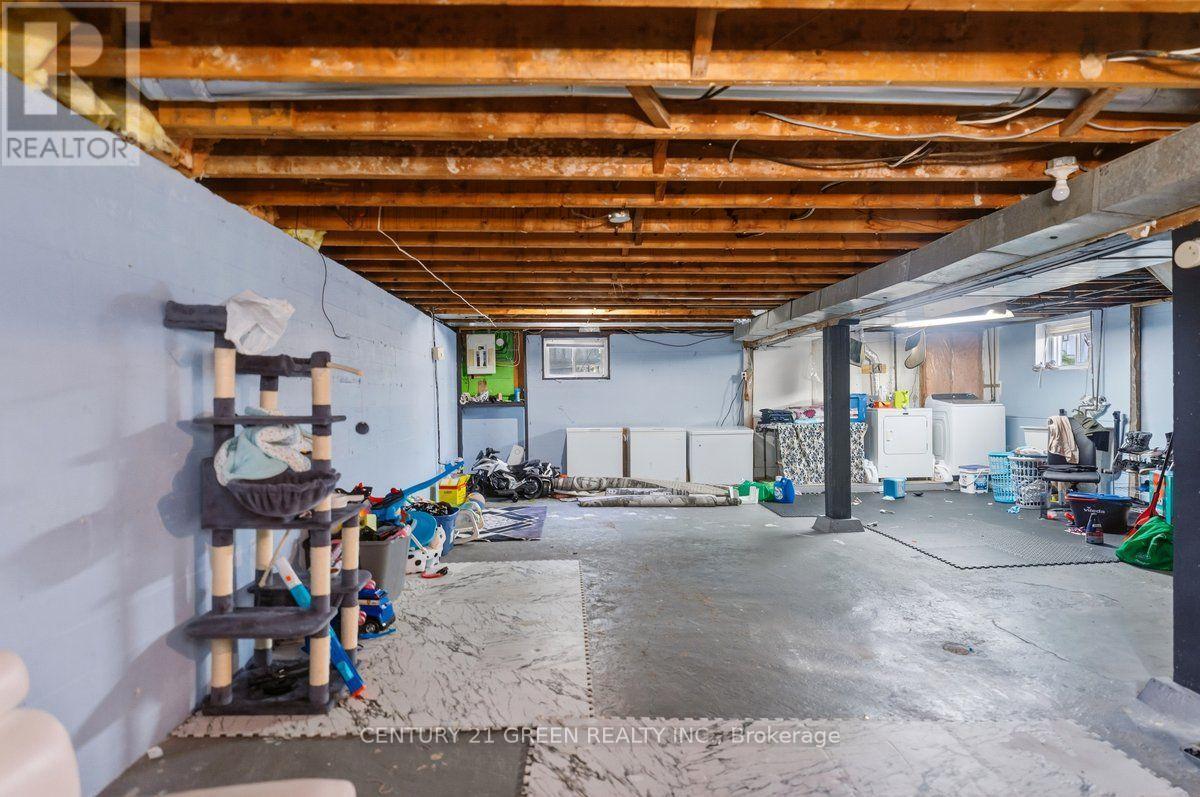 506 NIAGARA STREET - 35
