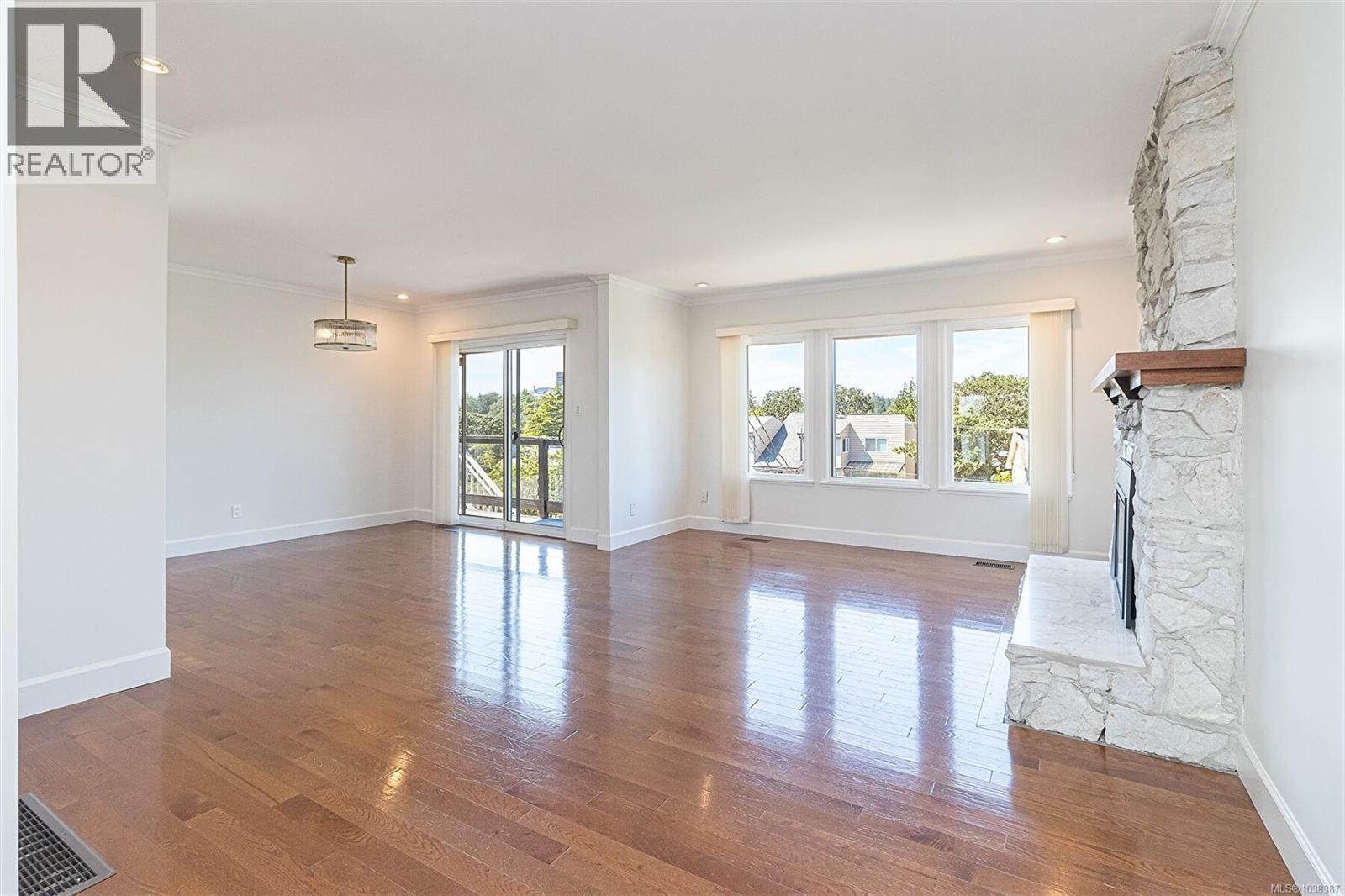 1408 Tovido Lane - 2