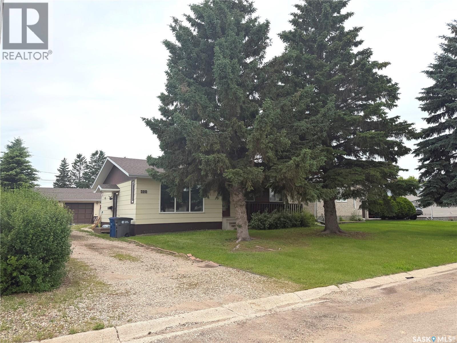 122 Dianne STREET - 1