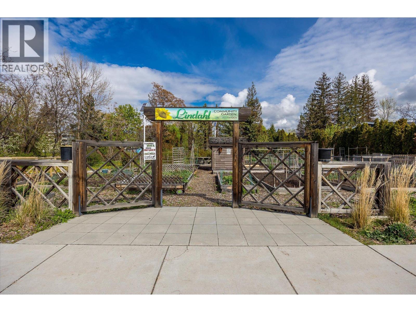2030 Wilkinson Street - 11