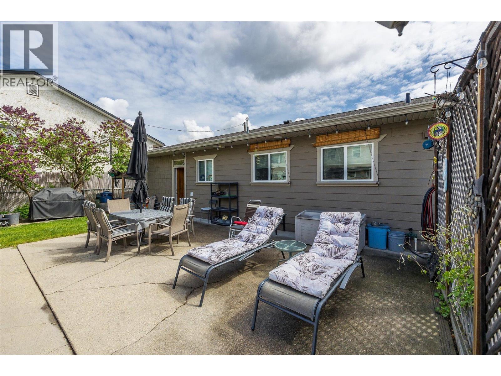 2030 Wilkinson Street - 8