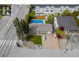  2030 Wilkinson Street, Kelowna